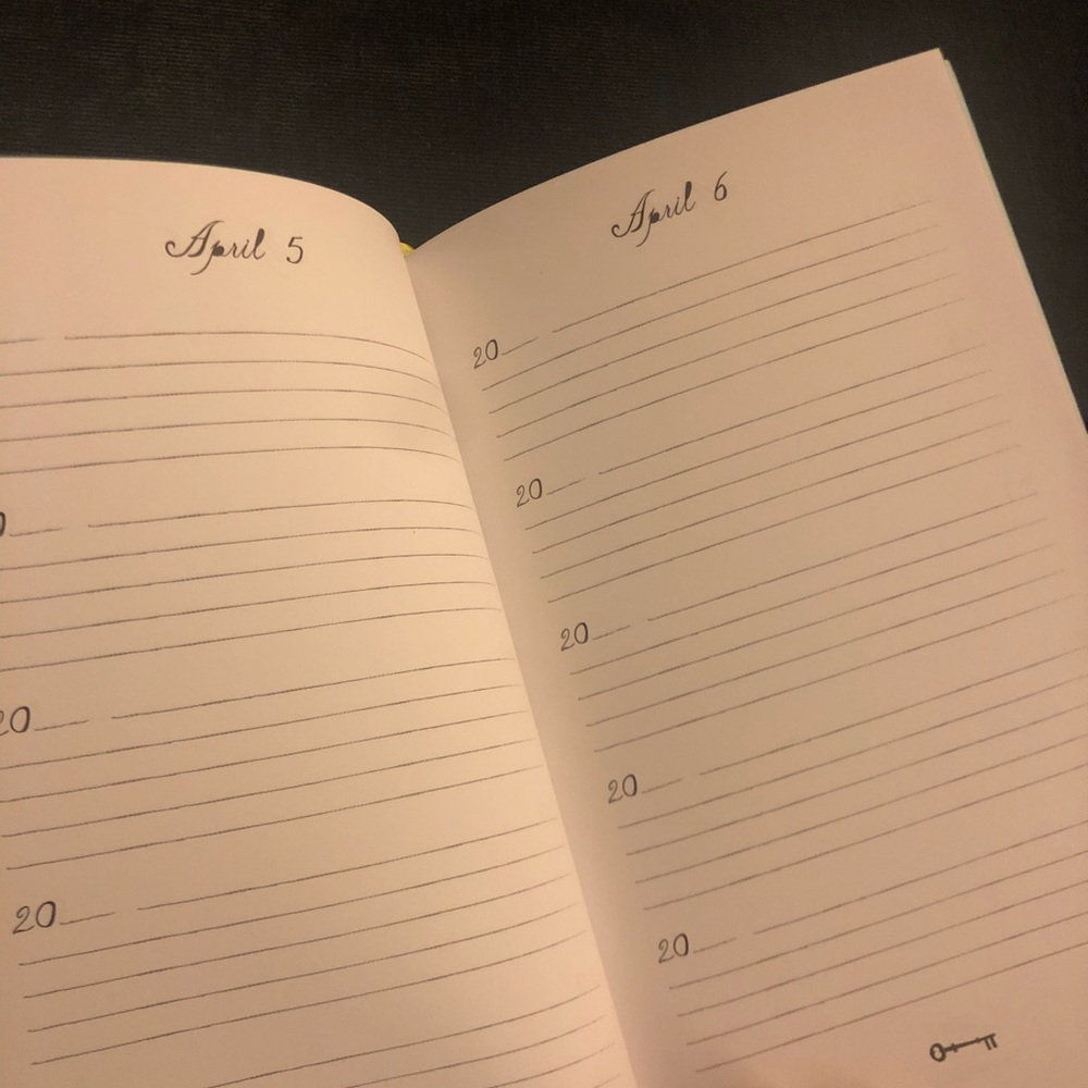 “Every Day” 5-Year Memory Book | Mr. Boddington’s Studio Journal Keepsake Diary - Picture 4 of 6
